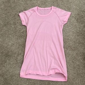 Lululemon swiftly tech short sleeve